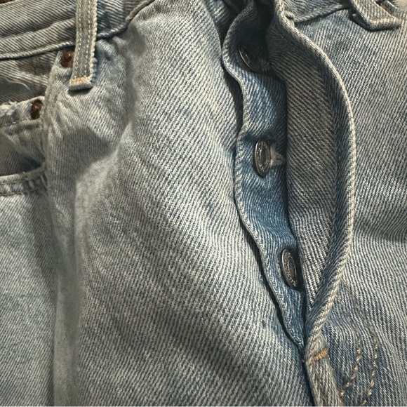 Levi’s 501 Premium Jeans Men's 28x30 Original Fit Straight Leg Blue Med Wash - Picture 3 of 13